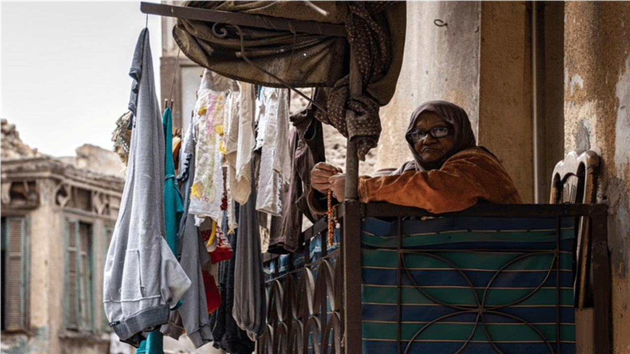 7 جنيهات يوميًا.. شروط الحصول على معاش ربة المنزل لعام 2026